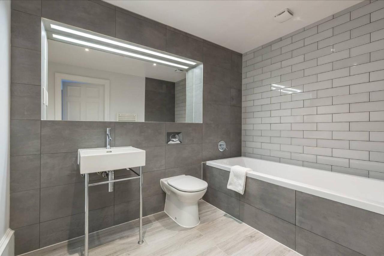 Joivy Luxurious 2Br Home Near Haymarket Station Edinburgh Luaran gambar