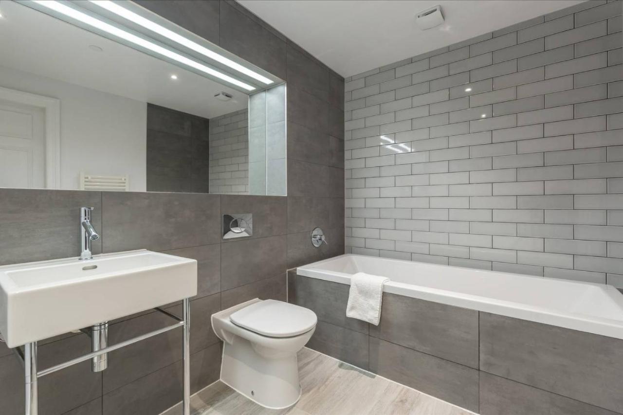 Joivy Luxurious 2Br Home Near Haymarket Station Edinburgh Luaran gambar